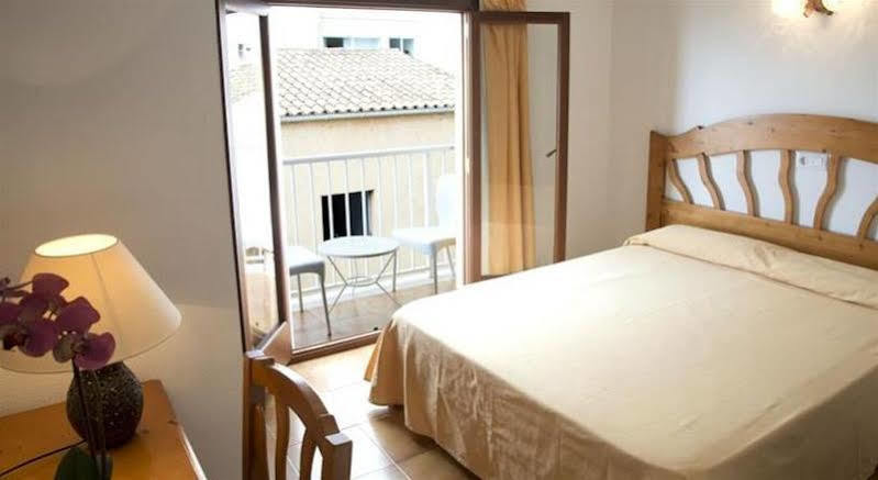 Hostal Cala Ratjada Cala Ratjada (Mallorca) Exterior foto